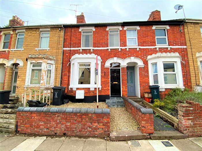 2 Bedroom Terraced House To Rent In Dixon Street, Swindon, SN1