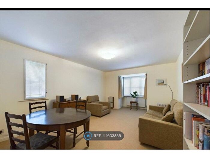 1 Bedroom Flat To Rent In Shepherds Court, Harrow, HA1