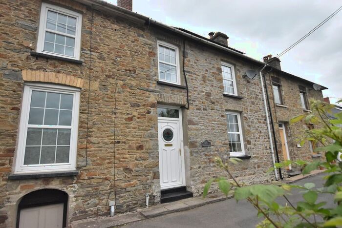 2 Bedroom Town House For Sale In Clifton Terrace, Llandysul, SA44
