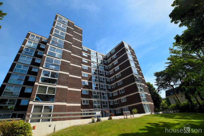 2 Bedroom Flat To Rent In Hartley Down, Christchurch Road, Bournemouth, BH1