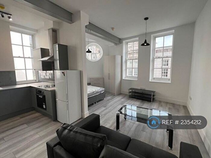 1 Bedroom Flat To Rent In Kirkgate Lofts, Leeds, LS1