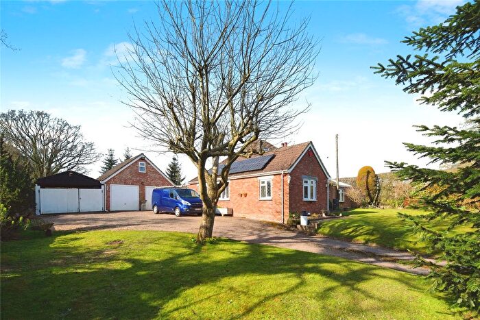 4 Bedroom Bungalow For Sale In Coolham Road, Brooks Green, Horsham, West Sussex, RH13
