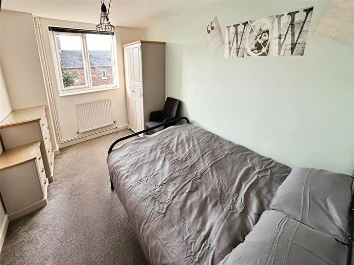1 Bedroom Property To Rent In Colliery Road, Church Gresley, Swadlincote, Derbyshire, DE11