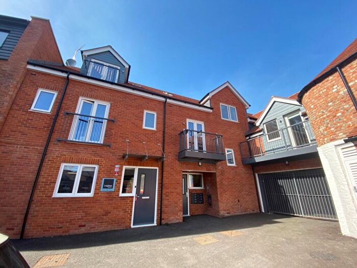 2 Bedroom Apartment To Rent In Station Road, Marlow, Buckinghamshire, SL7