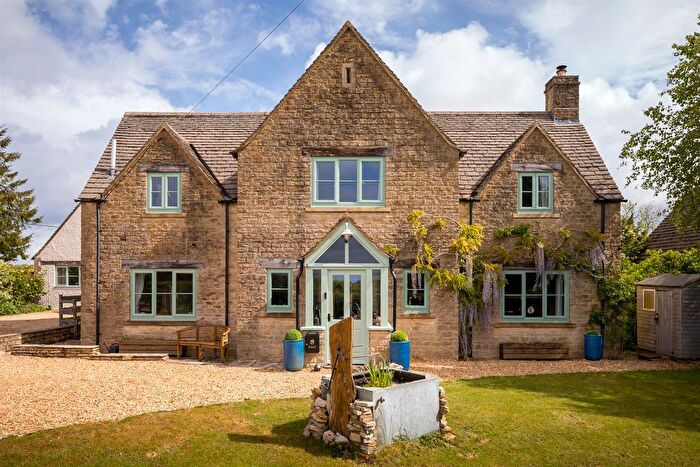 6 Bedroom Detached House For Sale In Fields Road, Chedworth, Cheltenham, GL54