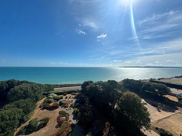 2 Bedroom Apartment To Rent In Solent Pines, Manor Road, Bournemouth, Bournemouth Christchurch Poole, BH1