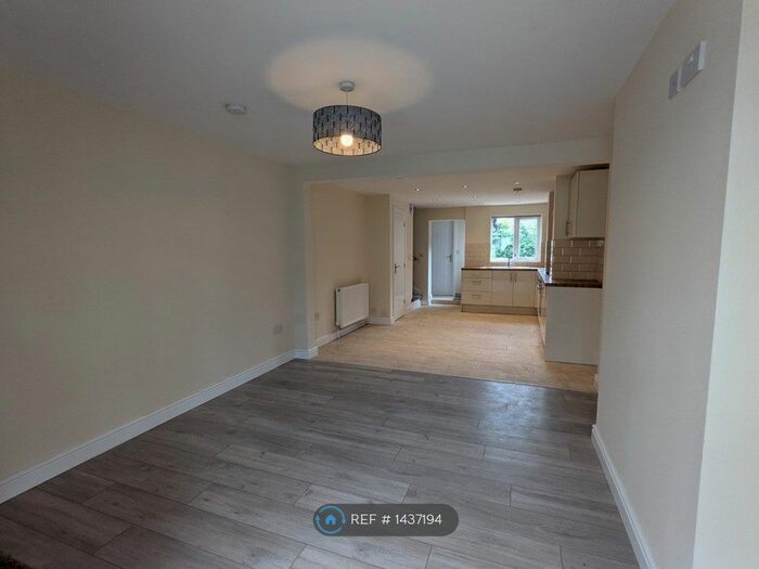 2 Bedroom Terraced House To Rent In Rock Hill, Bromsgrove, B61