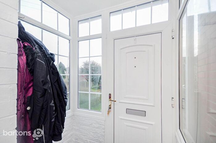 3 Bedroom House For Sale In Cross Street, Bramley, S66