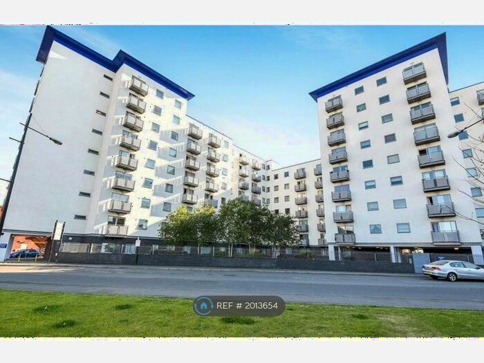 2 Bedroom Flat To Rent In Prince Regent Road, Hounslow, TW3