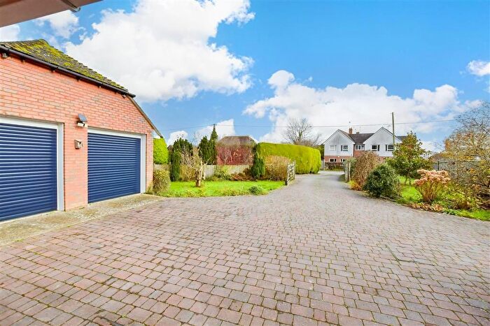 4 Bedroom Detached House For Sale In The Street, Appledore, Ashford, Kent, TN26