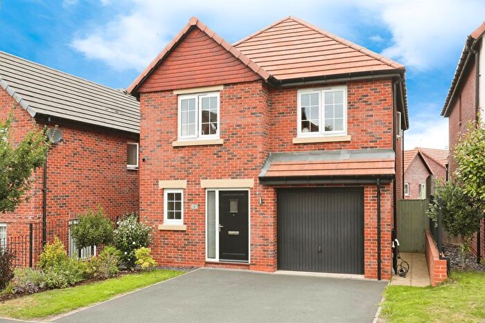 4 Bedroom Detached House For Sale In Baton Mount, Creswell, Worksop, S80