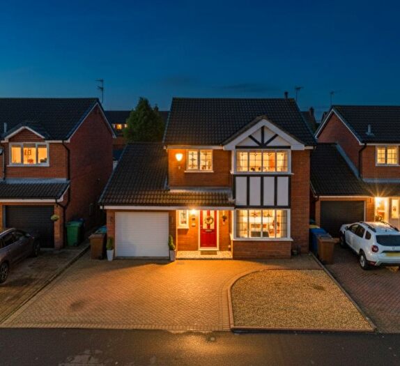 4 Bedroom Detached House For Sale In Berryfold Way, Tyldesley, Manchester, Greater Manchester, M29