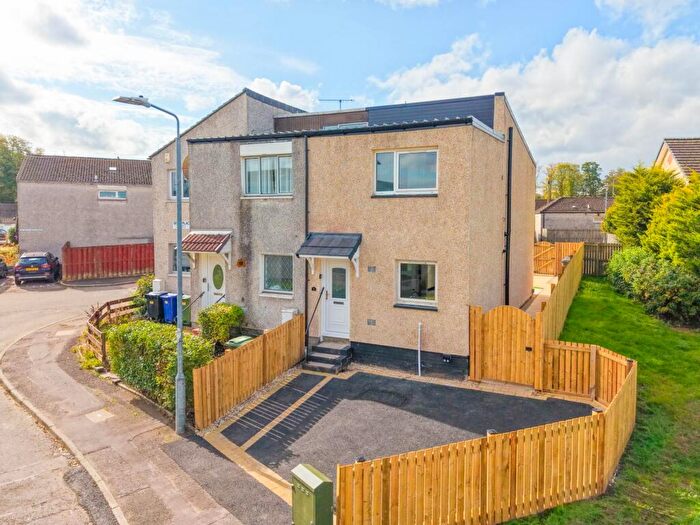 2 Bedroom End Of Terrace House To Rent In Sprey Place, Johnstone, PA5
