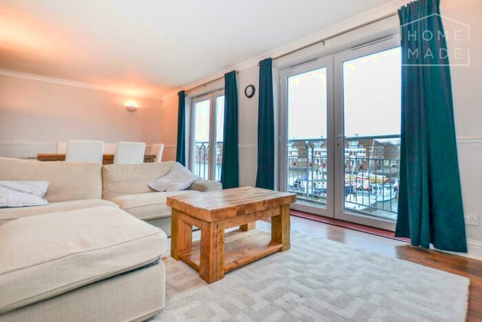 2 Bedroom Flat To Rent In Rainbow Quay, Surrey Quays, SE16