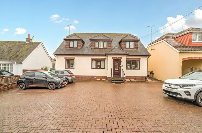 2 Bedroom Flat For Sale In Southfield Avenue, Preston, Paignton, Devon, TQ3