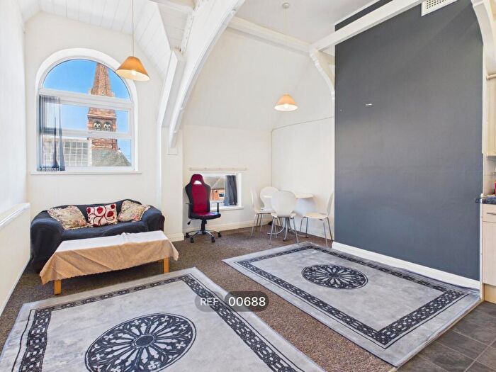 1 Bedroom Apartment To Rent In Rosedale Mansions, Boulevard, HU3