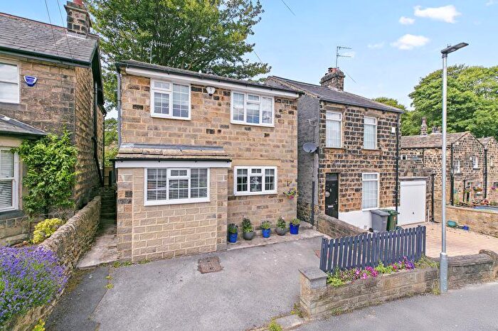 3 Bedroom Detached House For Sale In Derry Hill, Menston, LS29