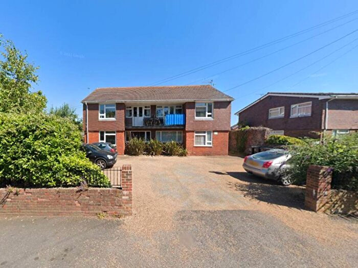 2 Bedroom Flat To Rent In Felpham Road, Bognor Regis, West Sussex, PO22