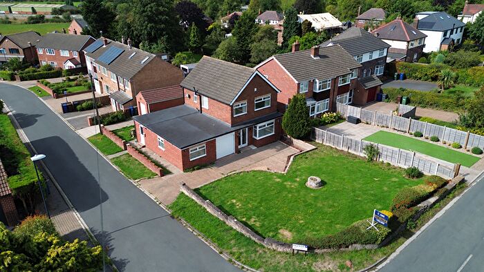 3 Bedroom Detached House For Sale In Sutton Lane, Byram, Knottingley, WF11