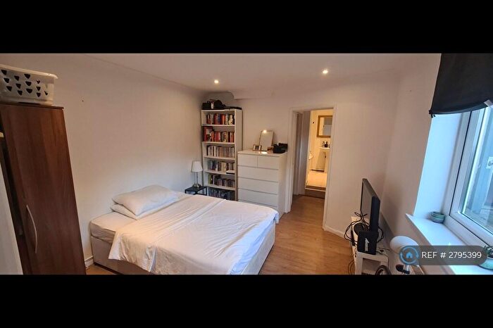 1 Bedroom Flat To Rent In Dartmouth Road, London, SE23
