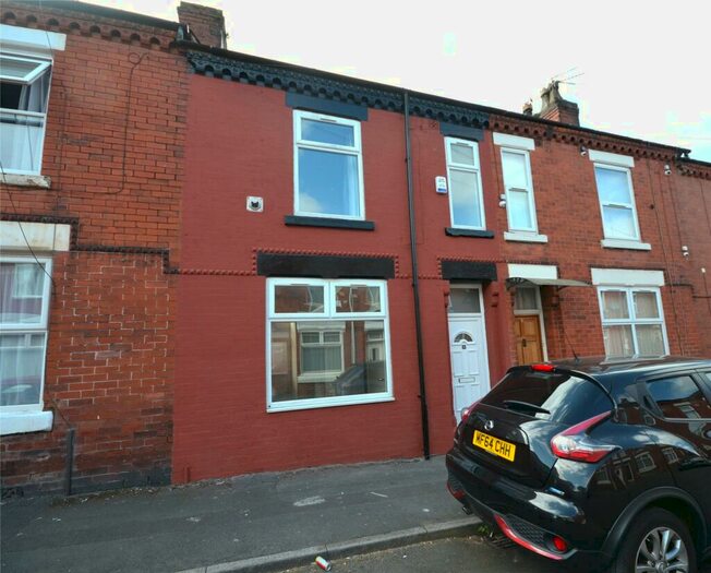 3 Bedroom Apartment To Rent In Rumbold Street, Manchester, Greater Manchester, M18