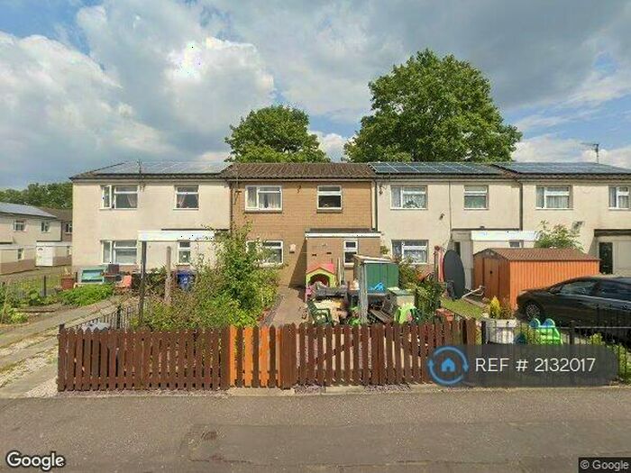 3 Bedroom Semi-Detached House To Rent In Russell Court, Burnley, BB11