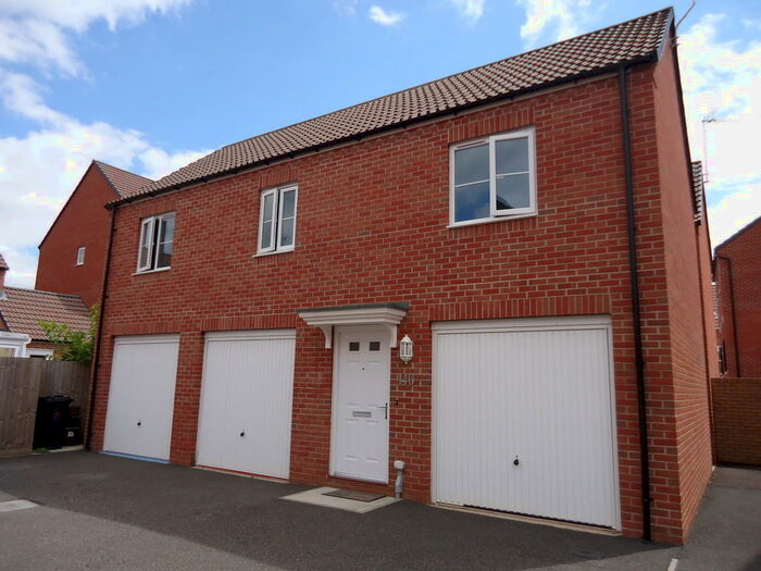 2 Bedroom Apartment To Rent In Goetre Fawr, Radyr, Cardiff, CF15