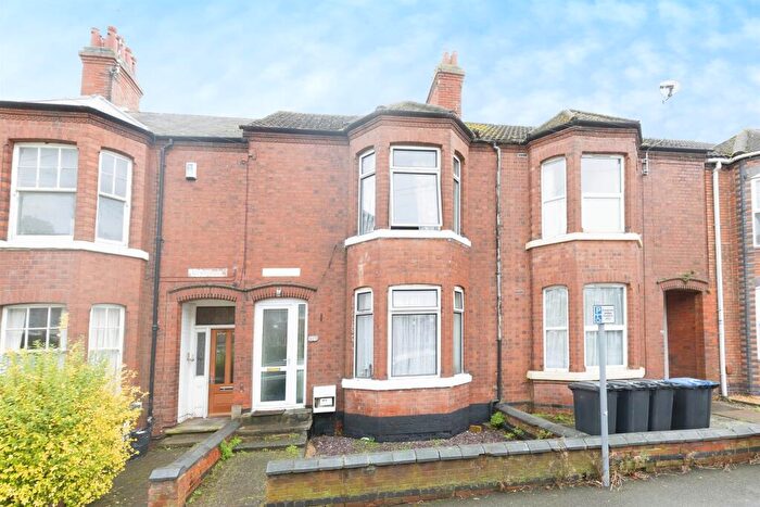 4 Bedroom Terraced House For Sale In Park Road, Rugby, CV21