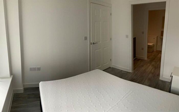 2 Bedroom Flat To Rent In Orange Grove House Sherwood Street, Manchester, M14