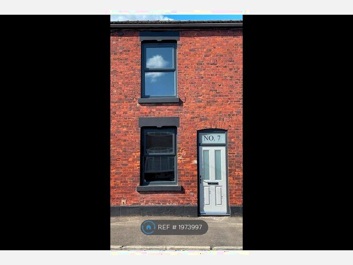2 Bedroom Terraced House To Rent In Turner Street, Denton, Manchester, M34