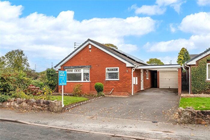 3 Bedroom Bungalow For Sale In Wood Hayes Road, Wednesfield, Wolverhampton, West Midlands, WV11