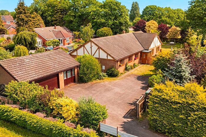 4 Bedroom Detached Bungalow For Sale In The Wilderness, Postwick, Norwich, NR13