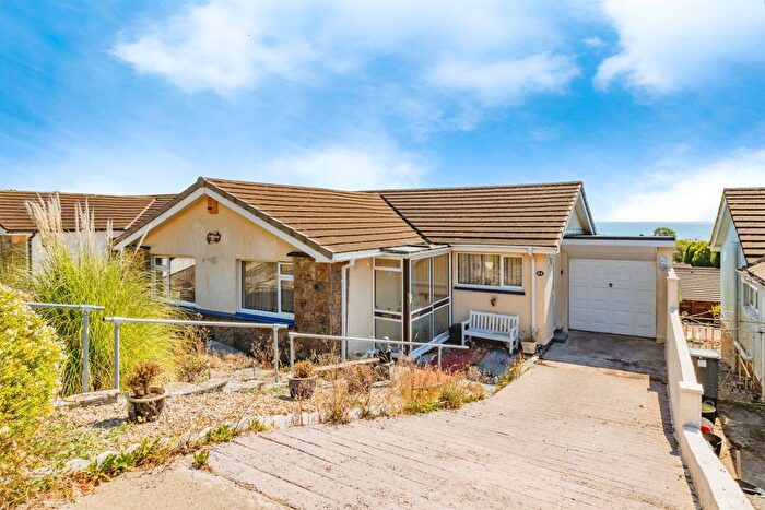 3 Bedroom Detached House For Sale In Broadley Drive, Torquay, TQ2