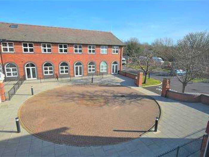 1 Bedroom Flat To Rent In Forest Road, Feltham, TW13