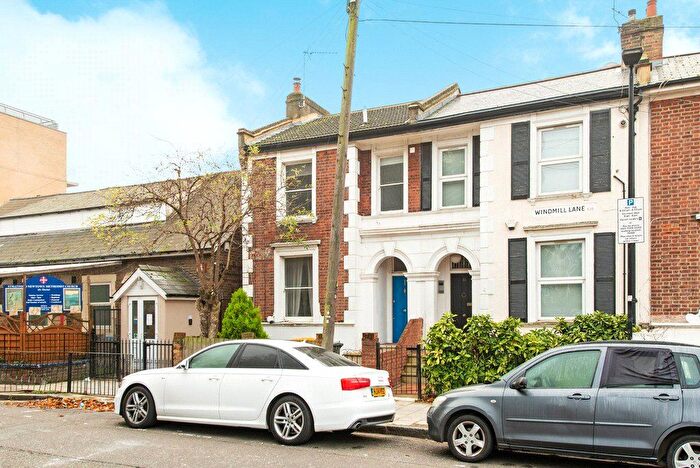 4 Bedroom End Of Terrace House To Rent In Windmill Lane, London, E15