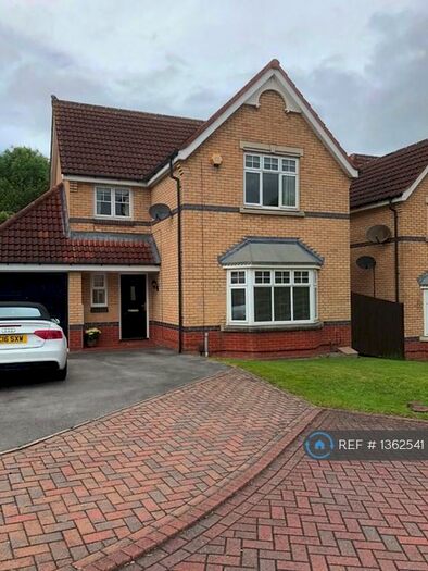 4 Bedroom Detached House To Rent In Trefoil Drive, Killinghall, Harrogate, HG3