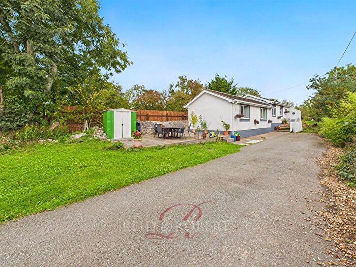 4 Bedroom Detached Bungalow For Sale In Lixwm, Holywell, CH8