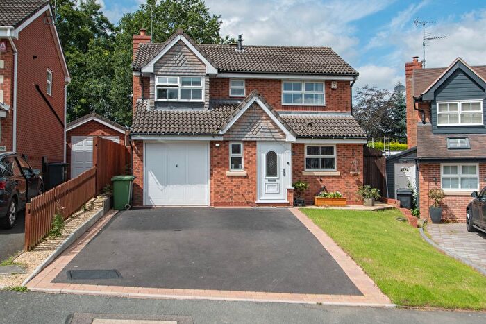 4 Bedroom Detached House To Rent In Moorcroft Gardens, Walkwood, Redditch, Worcestershire, B97
