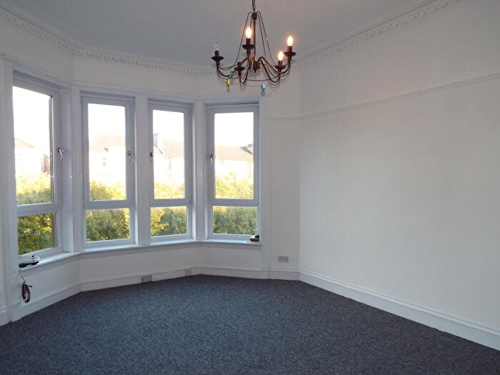 2 Bedroom Flat To Rent In Alexandra Park Street, Dennistoun, G31