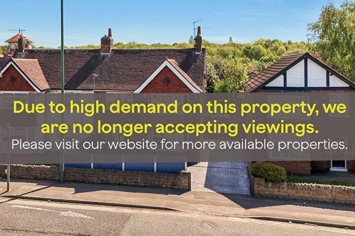 3 Bedroom Semi-Detached House For Sale In Hucknall Lane, Nottingham, NG6