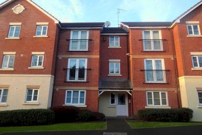 2 Bedroom Flat To Rent In Asbury Court, Birmingham, B43