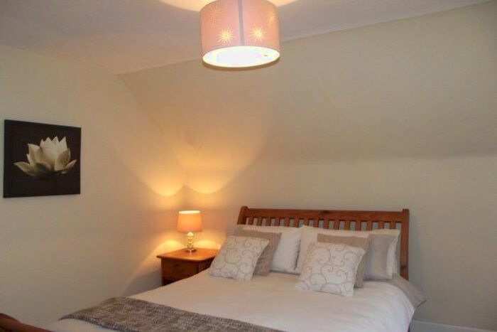 2 Bedroom Cottage To Rent In Sundrum, Coylton, Ayr, KA6