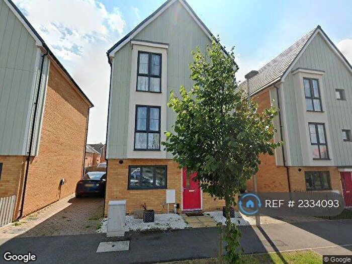 4 Bedroom Detached House To Rent In Culverin Avenue, Grays, RM16