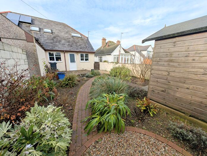 2 Bedroom Semi-Detached House For Sale In Bay View Terrace, Hayle, TR27