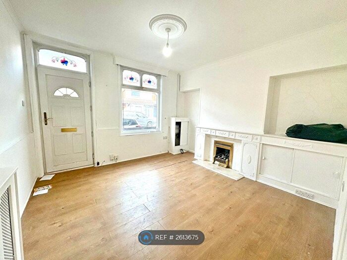 2 Bedroom Terraced House To Rent In Gadsby Street, Nuneaton, CV11