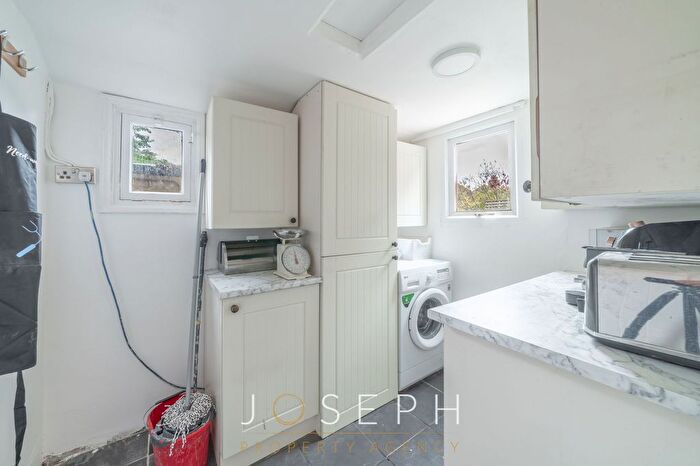 2 Bedroom End Of Terrace House To Rent In Seymour Road, Ipswich, IP2