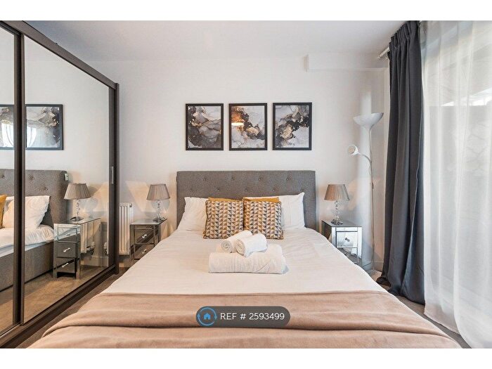 1 Bedroom Flat To Rent In Hoffmans Road, London, E17