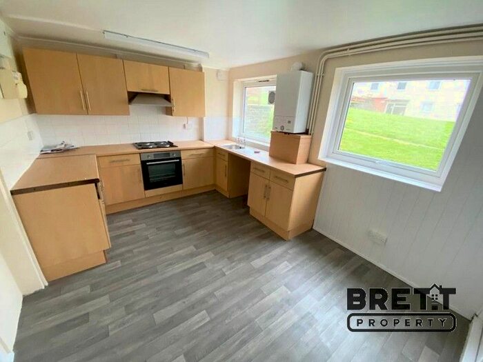 2 Bedroom Flat To Rent In Goshawk Road, Haverfordwest, Pembrokeshire, SA61
