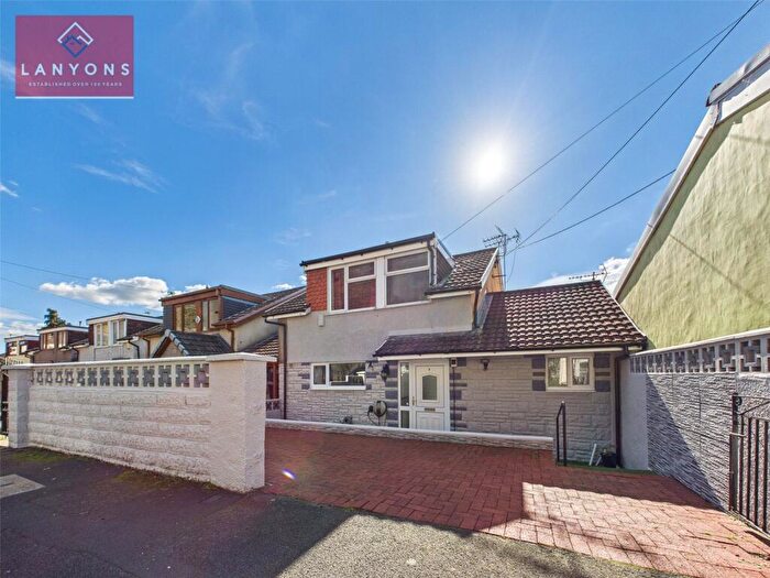 3 Bedroom Link Detached House For Sale In Simon Terrace, Tonypandy, Rhondda Cynon Taf, CF40