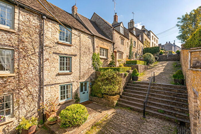 4 Bedroom Terraced House For Sale In The Chipping, Tetbury, GL8